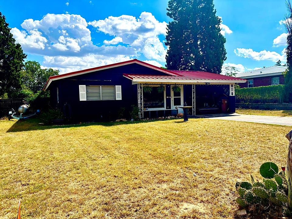 1st image of 1408 E 18th St