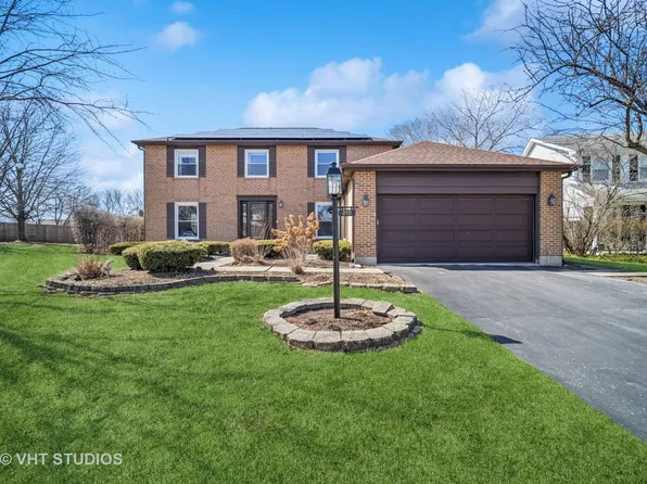 210 Constance Ln, Northbrook, IL 60062