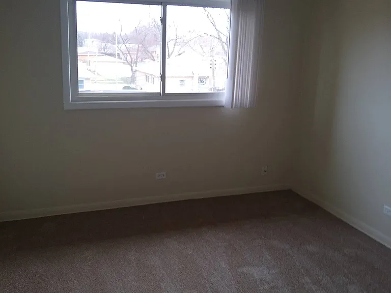 9957 S Cicero Ave #308 — Photo 25