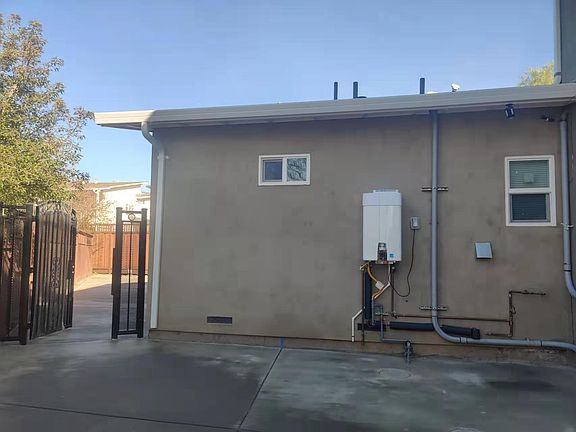 2nd image of 3588A Clifford Ct