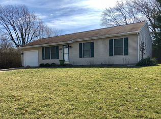 2102 Van Buren Ave, Charleston, IL 61920