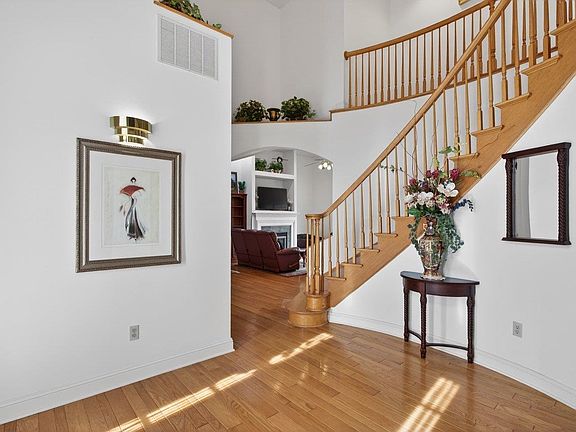 4th image of 1837 Park Rd