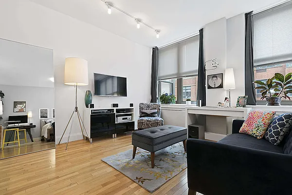 Rented by (Legacy) Elegran | media 1