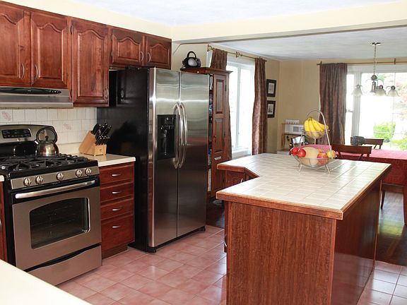 Kitchen and dining room