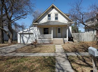 3046 W St, Lincoln, NE 68503