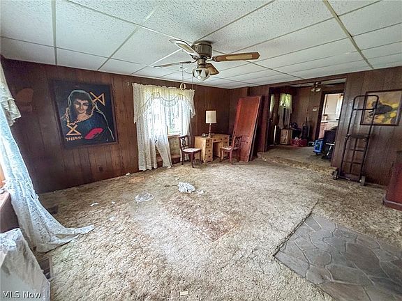 3rd image of 1446 Clemmens Ave