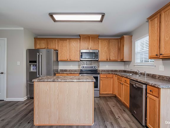 4th image of 2901 Heather Ridge Rd