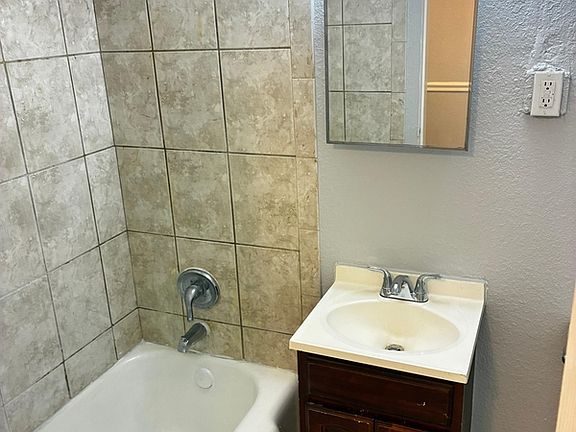 5th image of 311 W Ashley St APT 1109