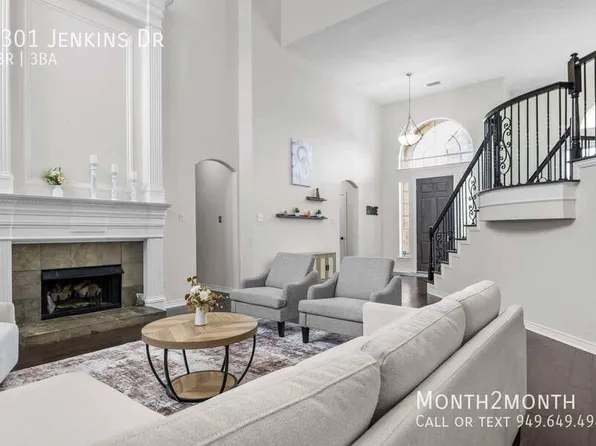 4301 Jenkins Dr, Plano, TX 75024