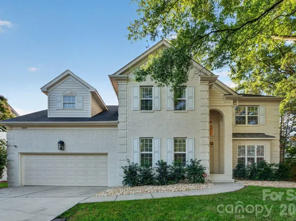10513 Orchid Hill Ln, Charlotte, NC 28277