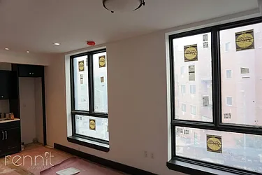 Rented by Rennit Inc.