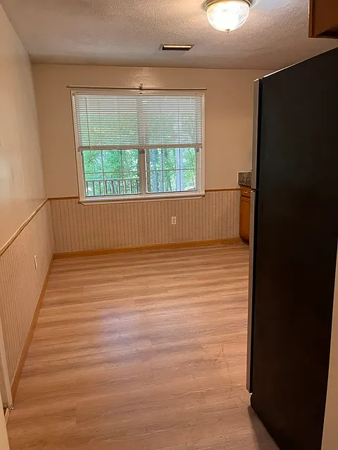 3 bed, 1151 sqft, $1,850 — Photo 4