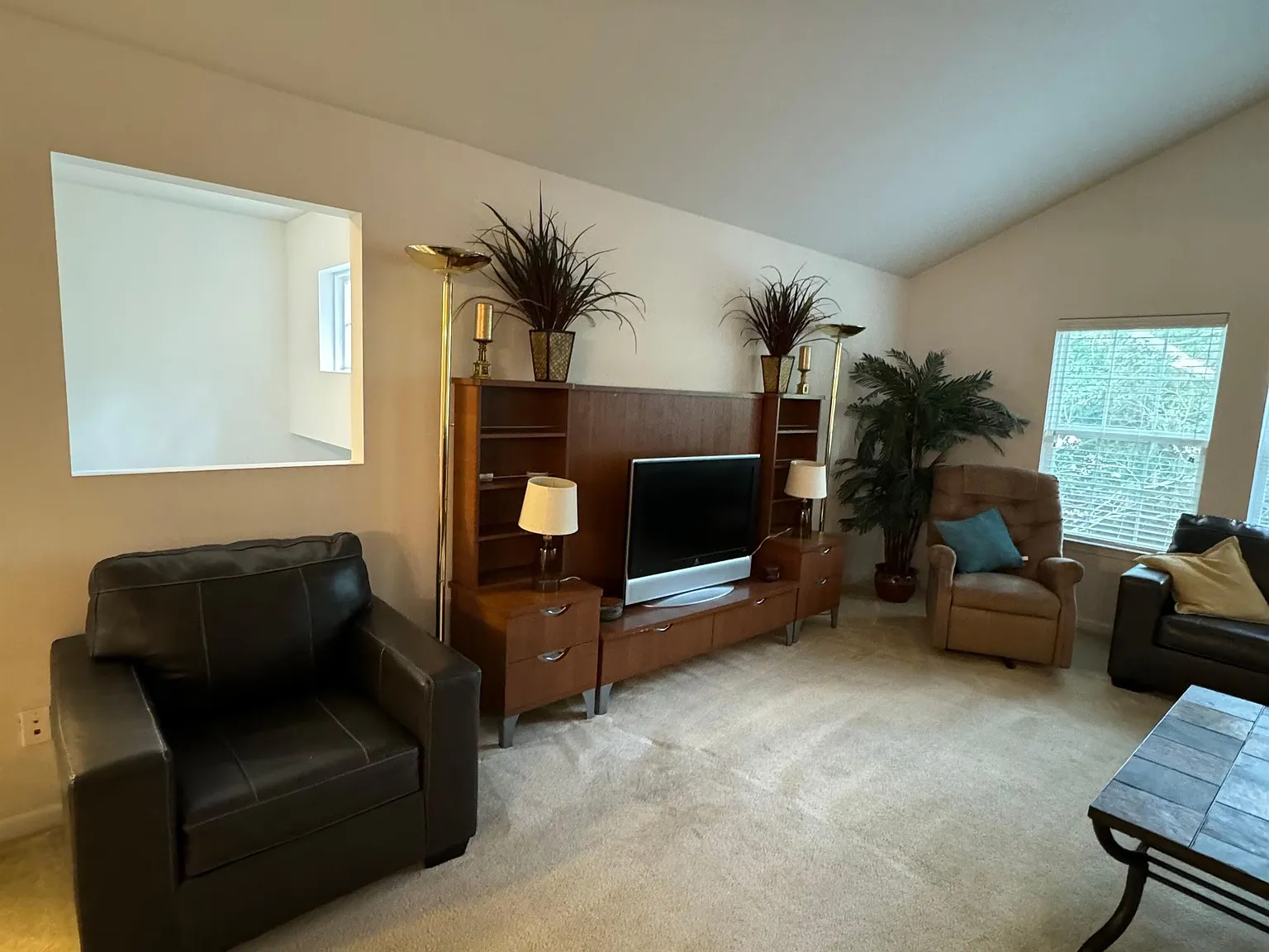 116 Brentwood - H - 1 — Photo 3