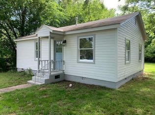 804 NW C St, Bentonville, AR 72712