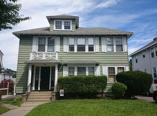 105 Greaton Rd, West Roxbury, MA 02132