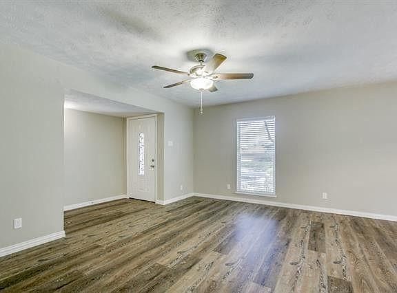 3rd image of 5116 Hardaway Cir