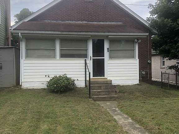 2nd image of 232 Green Oak Dr
