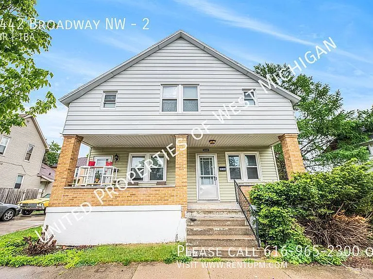 1442 Broadway Ave NW #2 — Photo 2