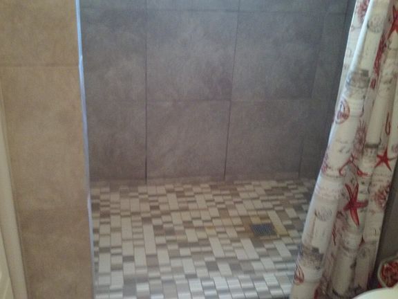 5th image of 214 W Magnolia Ave