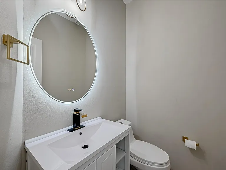 11954 Galentine Point — Photo 18