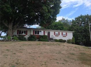 424 McGrath Blvd, Fishkill, NY 12524