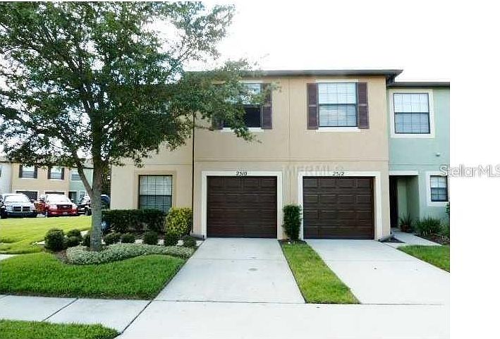 2nd image of 2510 Oleander Lakes Dr