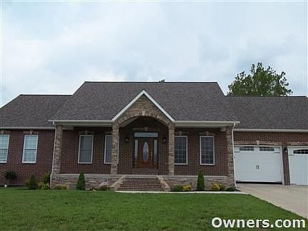 215 Oak Creek Drive