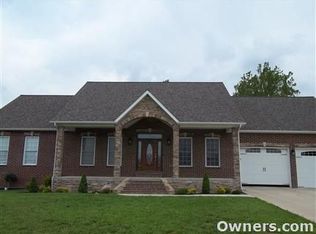 215 Oak Creek Dr, Jackson, MO 63755