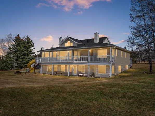 243222 E Range Road 32, Rocky View County, AB T3Z 2E3