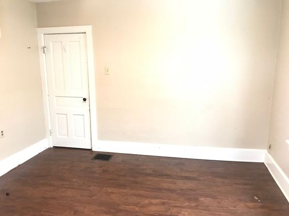 526 Dennis St, 526 Dennis St #524, Adrian, MI 49221