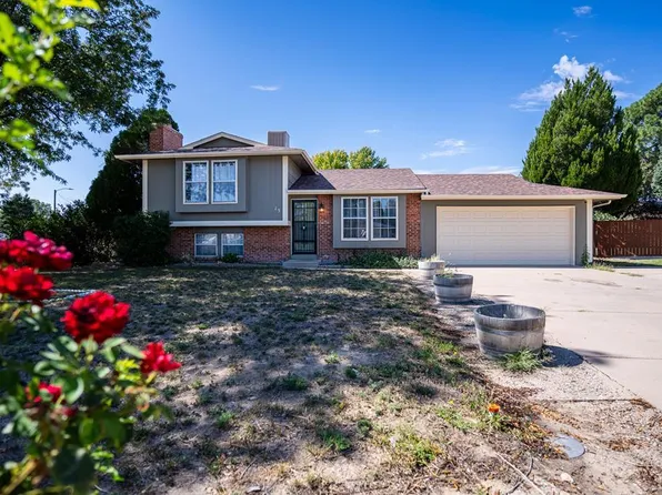 15 Archway Ln, Pueblo, CO 81005