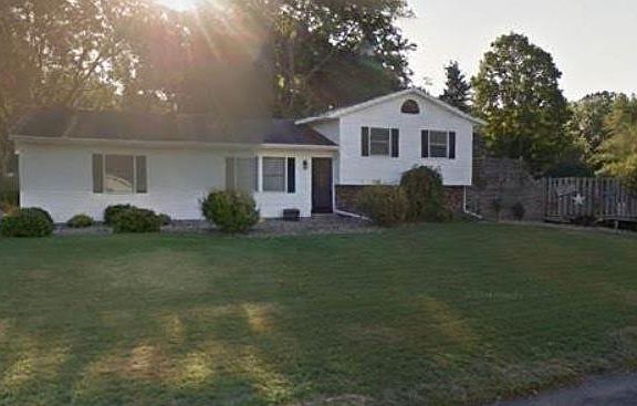 2nd image of W6167 William Dr