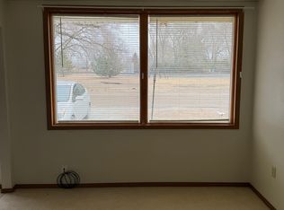 136 Main St #B, Fruitland, IA 52749