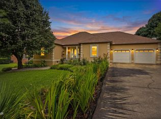 2070 James Rd, Sevierville, TN 37876