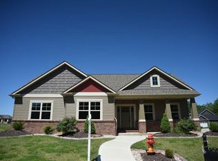 8839 Wheat Dr, Troy, IL 62294