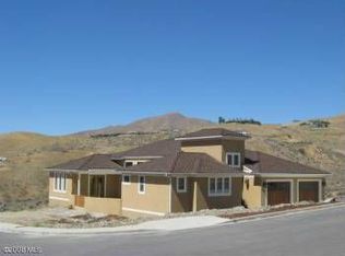 169 Mountain Brook Ln, Wenatchee, WA 98801