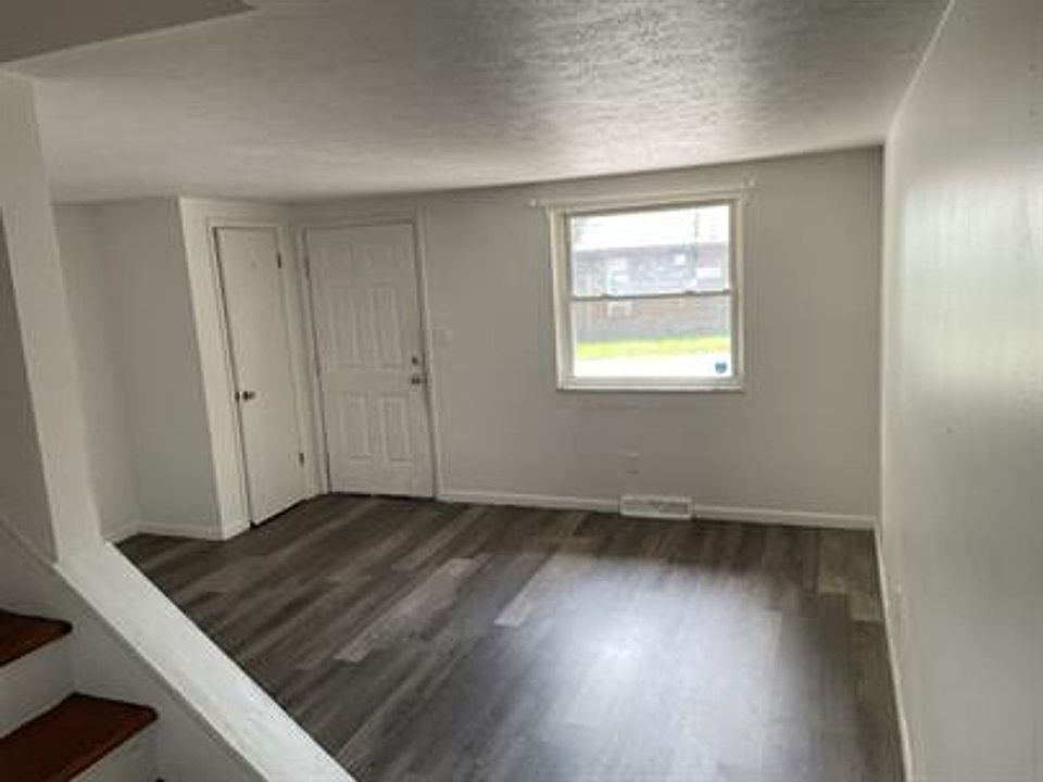 1st image of 189 Park Ave APT 2
