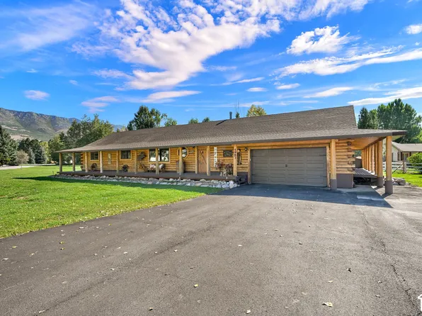 4983 E 2725 N, Eden, UT 84310