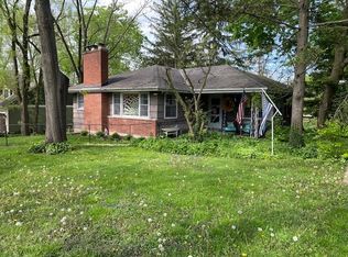 3850 Douglas Rd, Downers Grove, IL 60515