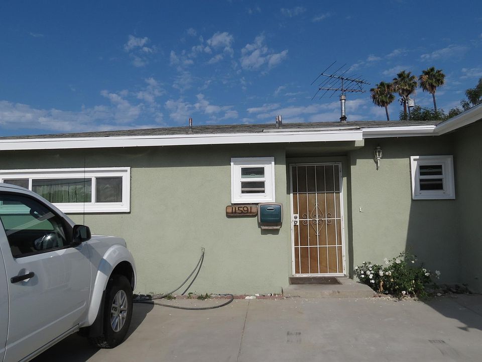 1st image of 11591 Magnolia St
