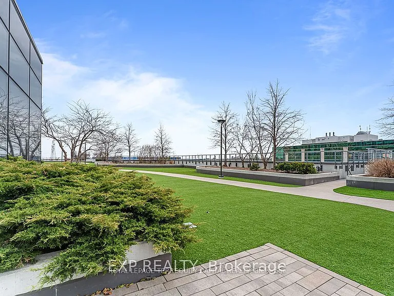 65 Oneida Cres SE #502 — Photo 39