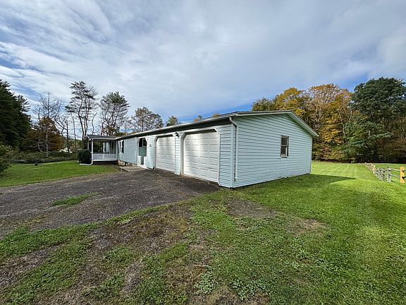4th image of 83 Ostrander Rd