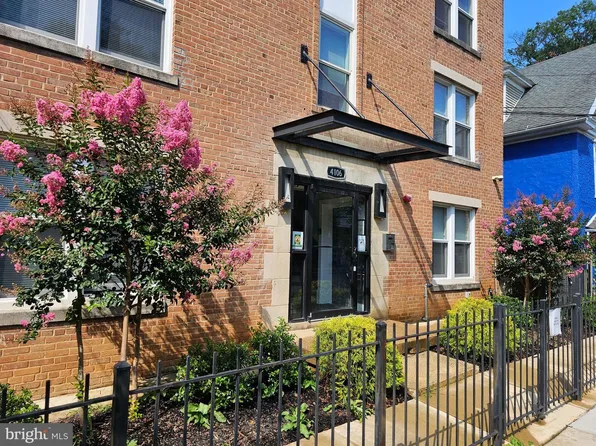 4106 Gault Pl NE APT 1, Washington, DC 20019