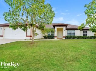 2153 NW 18th Pl, Cape Coral, FL 33993
