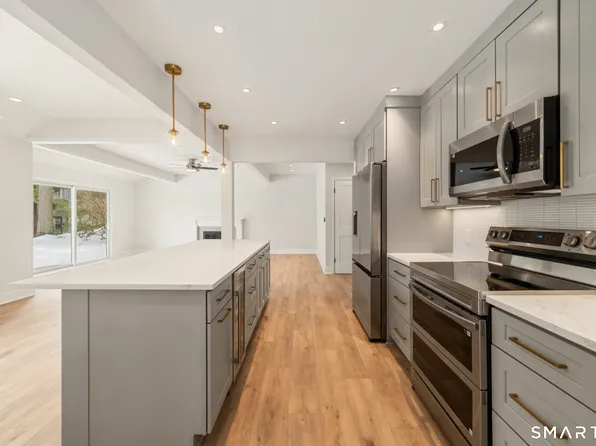 665 Heritage Village #A, Southbury, CT 06488