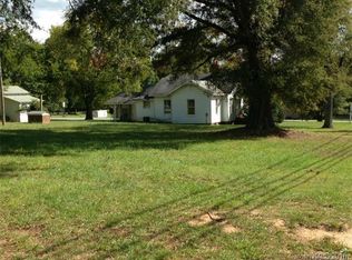 566 Midway Lake Rd, Mooresville, NC 28115