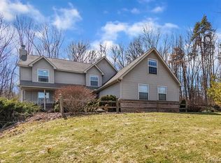 199 Sunset Pines Dr, Howell, MI 48843