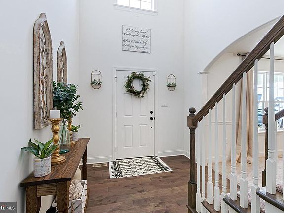 3rd image of 317 Wissler Way