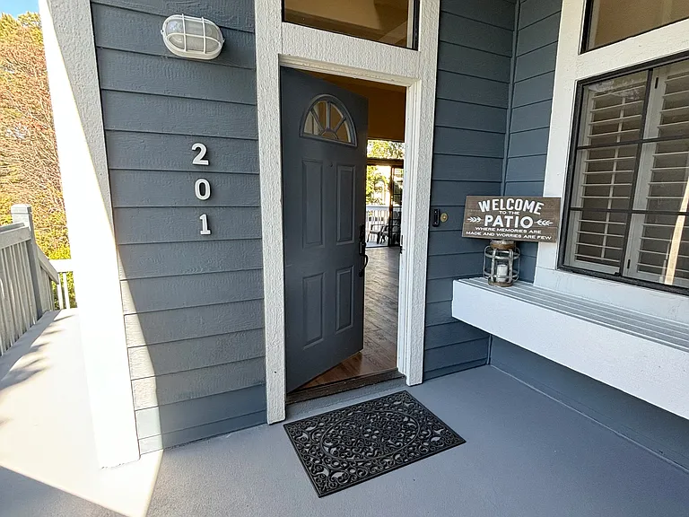 20322 Portview Cir #201 — Photo 4