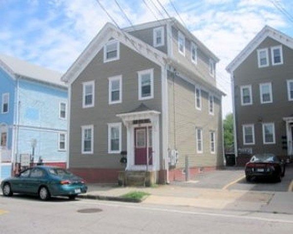 1st image of 165 Atwells Ave